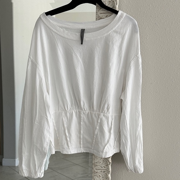 Anthropologie Tops - Anthropologie White Long Sleeve Top